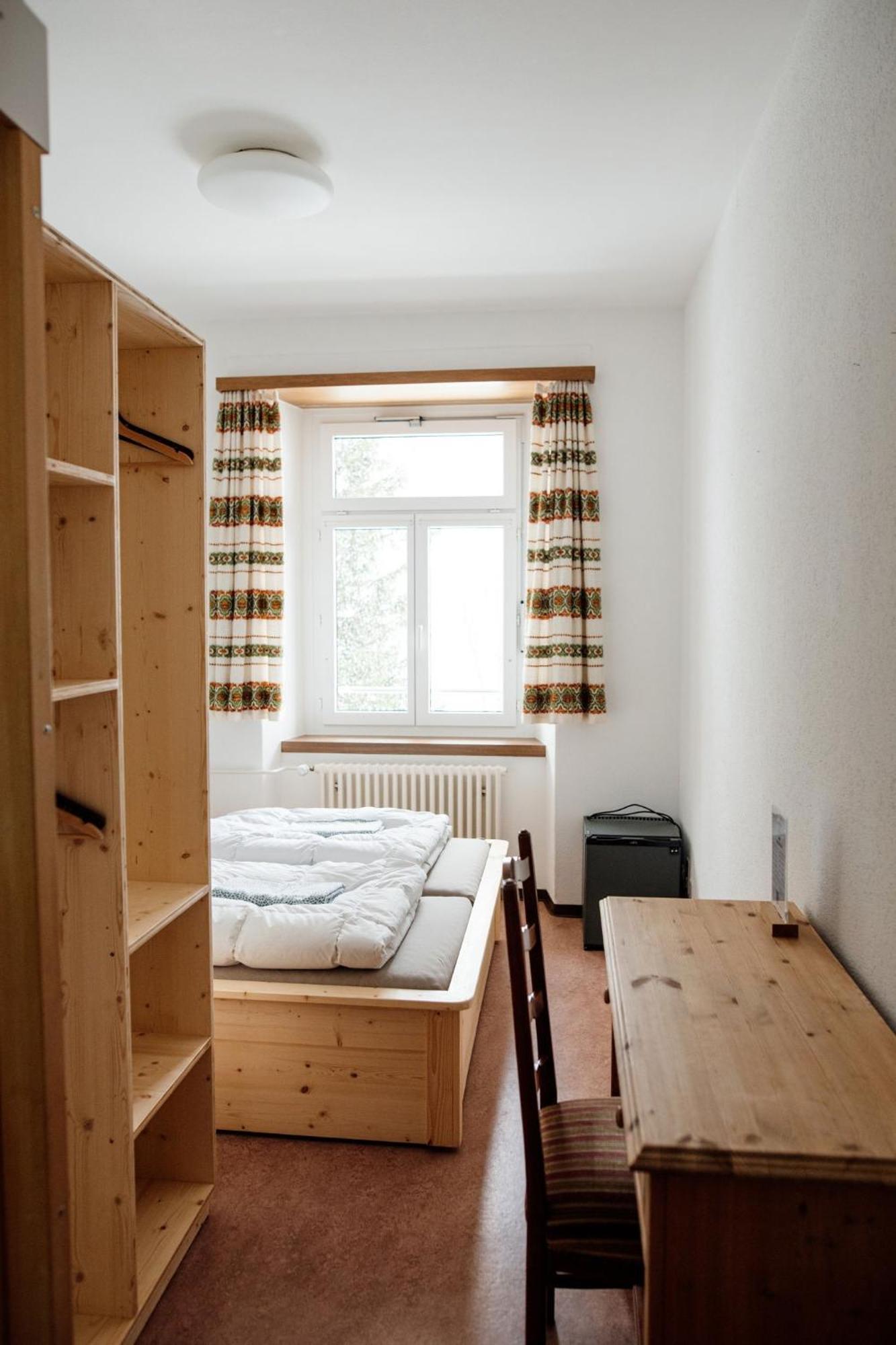 Gruppenhaus Lindenhof คัวร์วาลเดน ภายนอก รูปภาพ